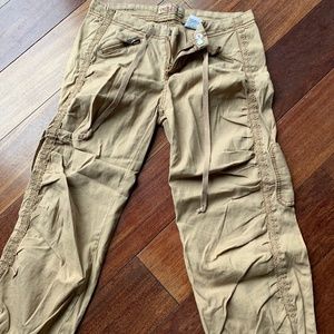 Paris Blues Women's Cotton & Lace Capri Pants Small 2